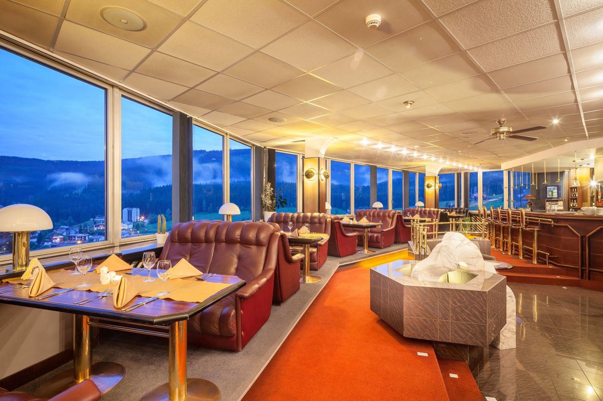 Hotel Horizont Пец-под-Снежкой Экстерьер фото